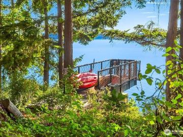 16818 Marine Drive