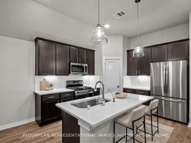 16822 Zavala Way