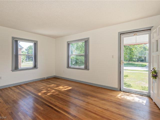 1682 Longwood Drive