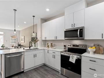 1683 th Avenue W # G7