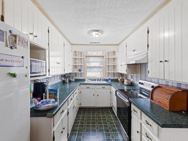 168 Coleman Rd