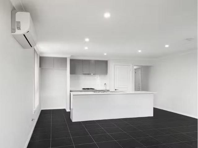 1/68 Chalker Street, Thirlmere House for rent Listed by Caitl.