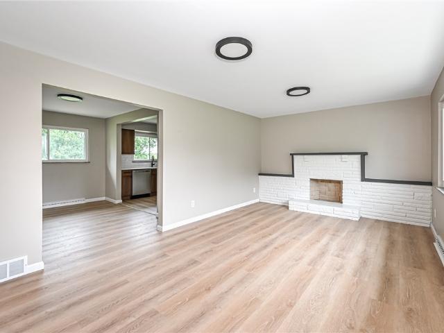 168 Clearview St