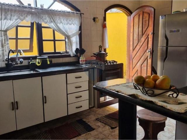 168 Área Útil Casa Alugar, 3 Dormitórios localizado em Rua Niterói, 101 Rua acima Da escola Pomar Santana, Ribeirão Pires, São Paulo, 09406420 | Brasil