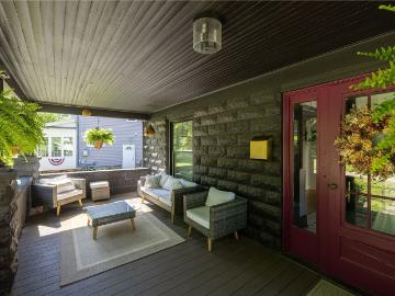 168 E Main Street