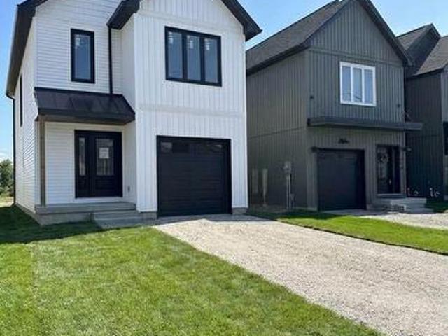 168 Equality Drive, Meaford, ON, N4L 0B4 house for sale | Listing ID X13809 | Royal LePage