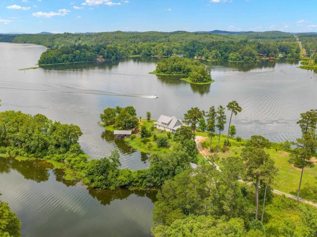 168 Layke Pointe