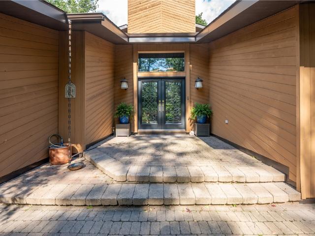 168 Lundquist Rd