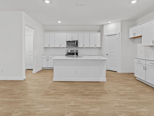 168 Teal St, Fredericksburg, TX 78624 | MLS #6502