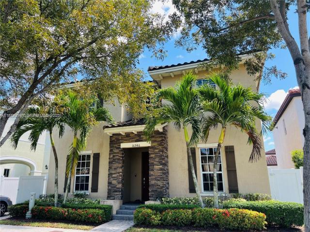 16946 SW 90th Terrace Cir, Miami, FL 33196 | MLS #A12029