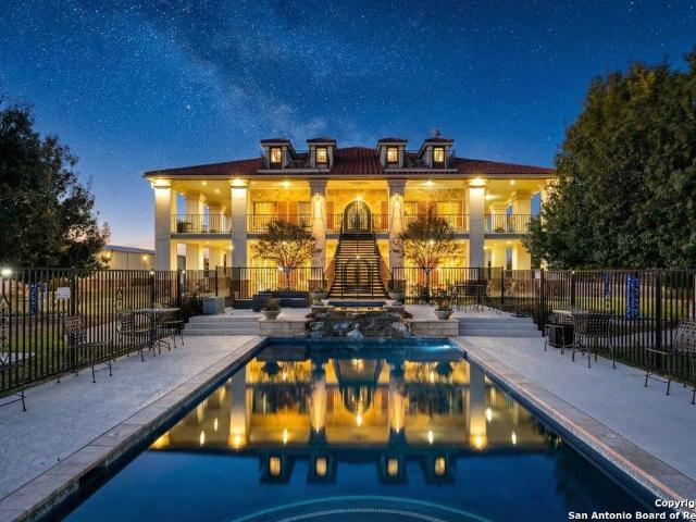 1694 County Road 102, Llano, US, TX