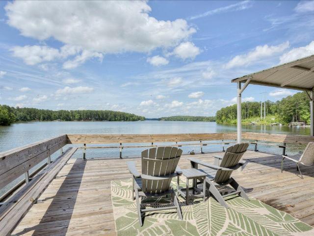 1695 Buckhead Drive