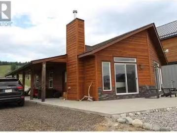 1695 Koocanusa Lake Drive, Newgate, BC, V0B 1T5 house for sa.
