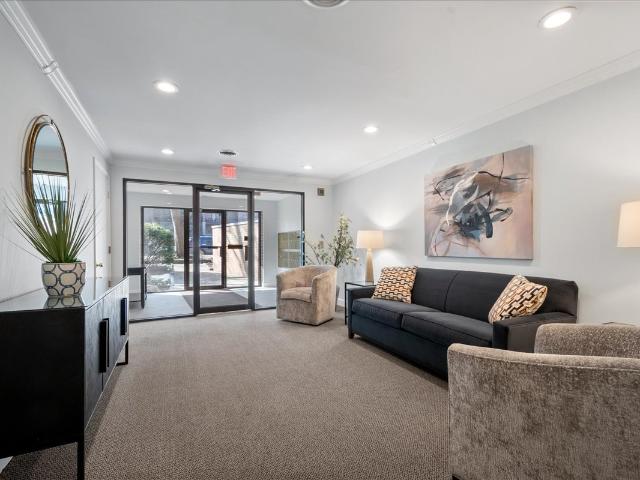 1695 2nd Street # 305