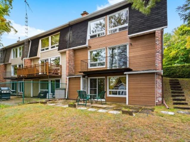 1697 Ch. Du Mont Gabriel, Sainte Adèle, QC, J8B 2K4 house for sale | Listing ID 22919 | Royal LePage