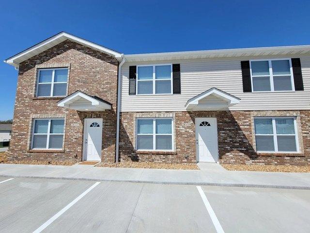 16901 Cattail Bottoms Dr, Warrenton, MO 63383