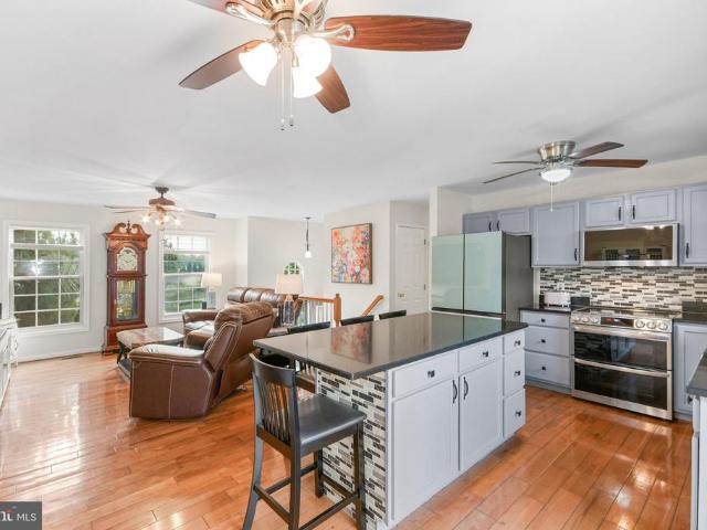 16902 Reading Drive
