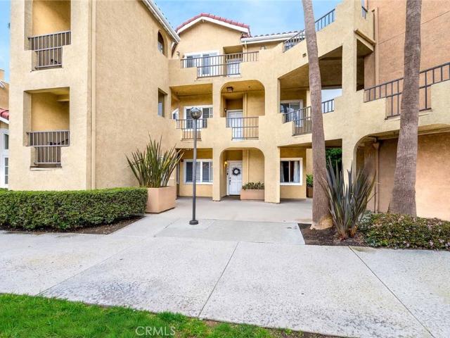 16912 Sims Ln, Unit 103, Huntington Beach, CA 92649 | MLS #PW26029