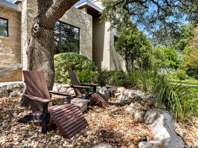 16919 Happy Hollow Dr