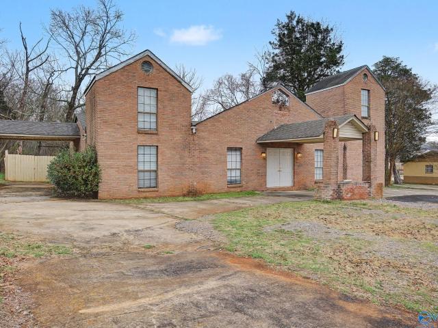 16927 County Road 400