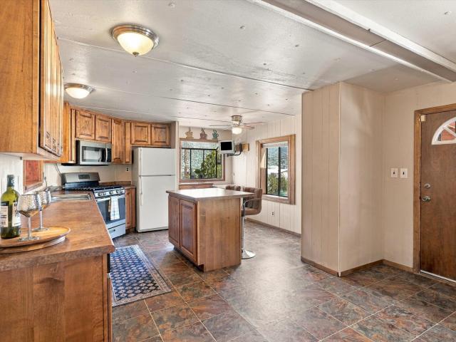 16932 E I 40 Frontage Road SE