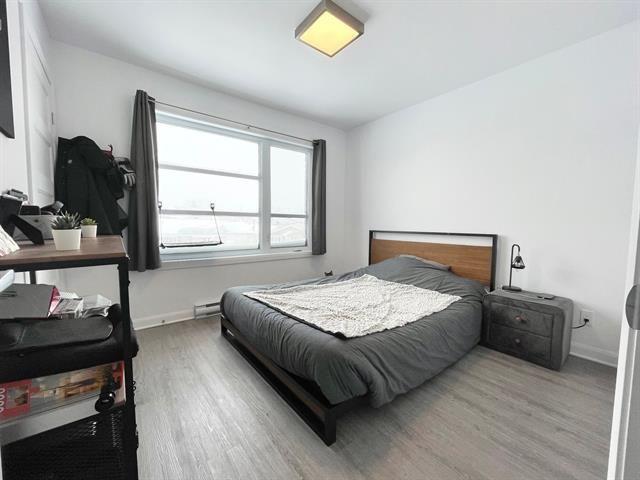 1693 Rue Godin