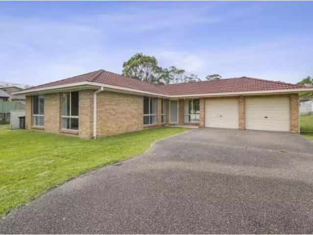 169 Chisholm Road, Ashtonfield House for rent Listed by Kayle.