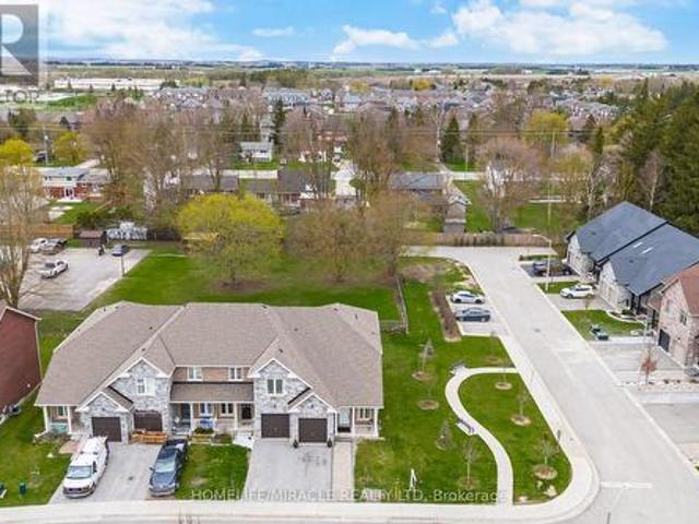 169 Berkshire Drive, Wellington North, ON, L7A 0J7 house for sale | Listing ID X13082 | Royal LePage