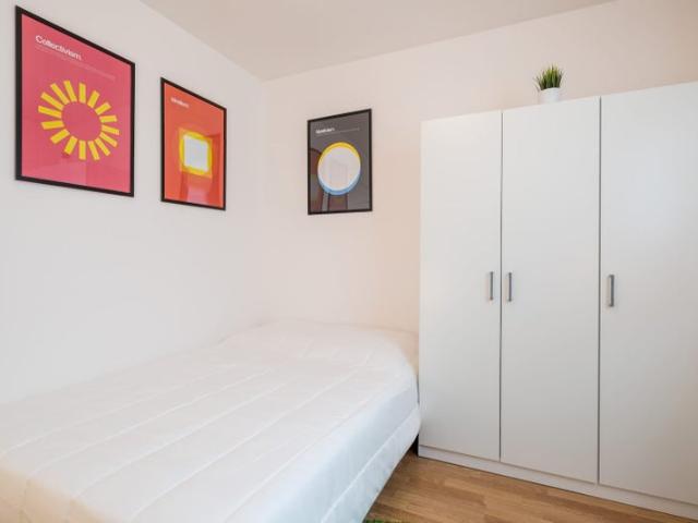 169 Guillotière 4 Chambre 2