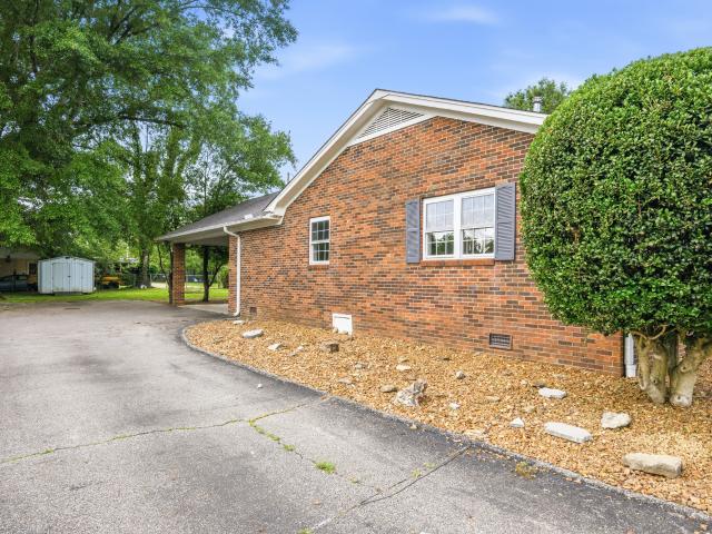 169 Dixie St
