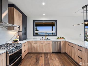 169 Driftwood Shores Road