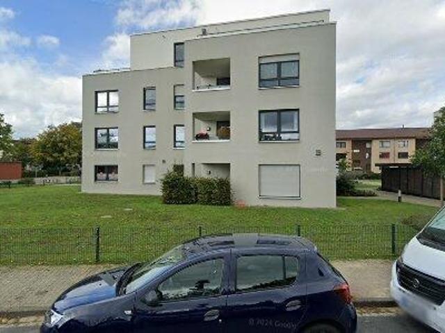 169 m2 apartment for rent in Celle