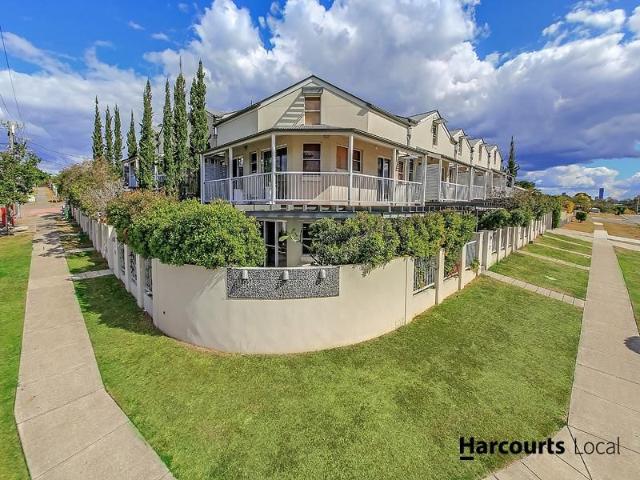 1/69 Molloy Road, CANNON HILL, QLD 4170