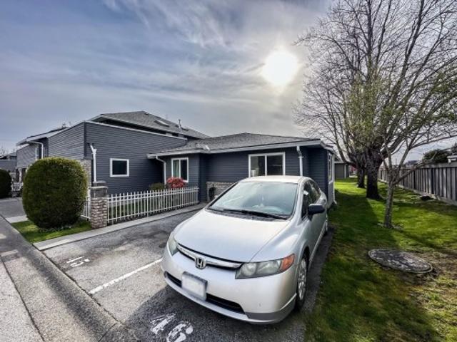 16 632 A Avenue, Delta, BC, V4K 4W3 townhouse for sale | Listing ID R3116 | Royal LePage