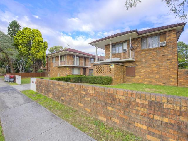 1/6 7 Ulverstone Street, Fairfield