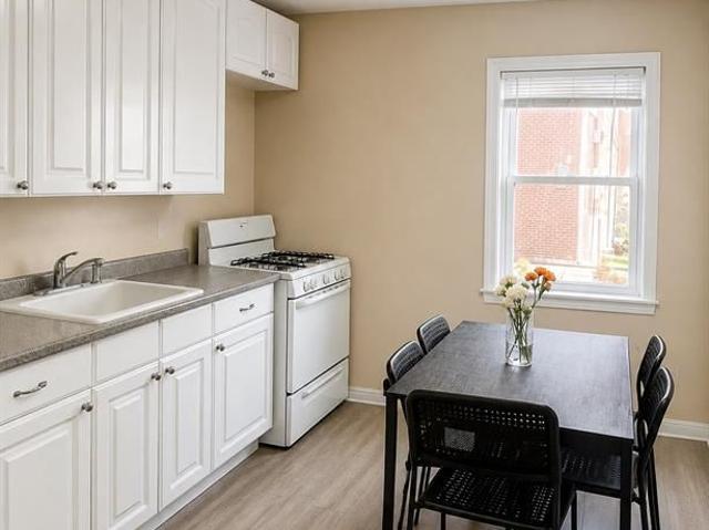 16 00 Plaza Road 1600A, Fair Lawn, US, NJ