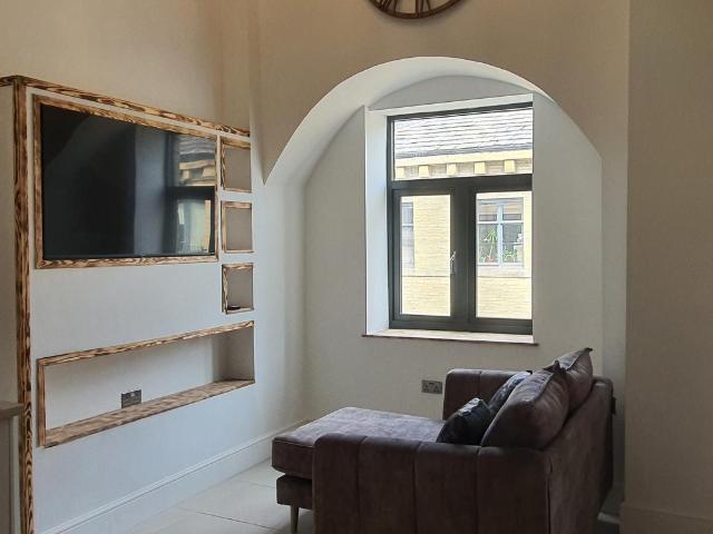 16 18 Mill Street, Bradford, West. 1 bed apartment to rent £995 pcm £230 pw