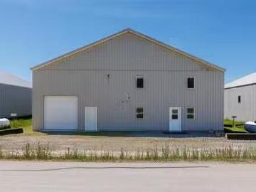 16 1993A Airport Road, Creston, BC, V0B 1G2 commercial for s.