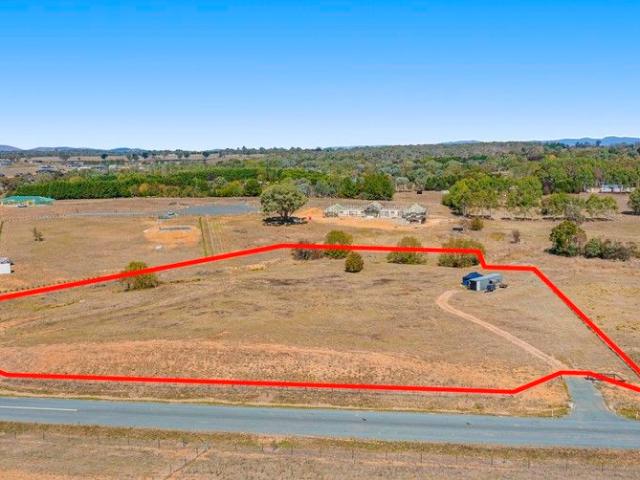 16,300m2/4 Acres | Dual Occupancy Potential | Structured Purchase Opportunity