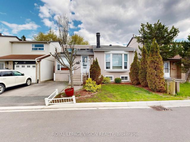 16 39 Lucas Lane, Ajax | 2+1Beds/2Bath, Condo, $699,000 | Condos. Ca