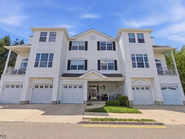 16 Timothy Ct