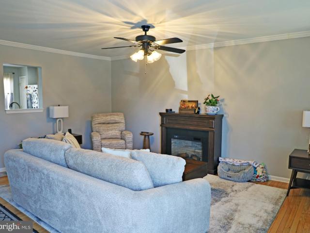 16 Trevino Dr, Martinsburg, WV 25405 | MLS #WVBE2048