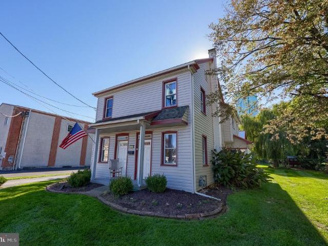 16 W Main Street