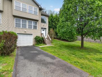 16 W Railroad Ave, Garnerville, NY 10923 | MLS #983039