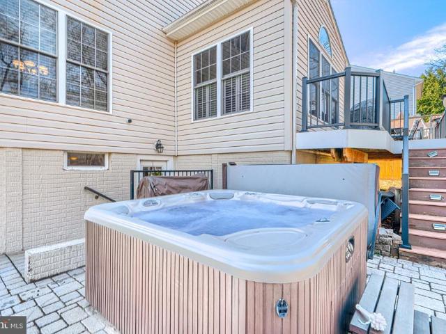 16 Wagner Way