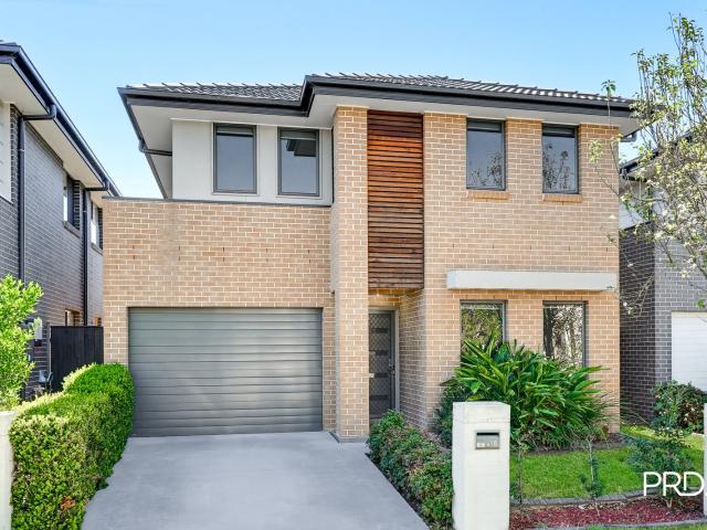 16 Walshaw St, Penrith NSW 2750