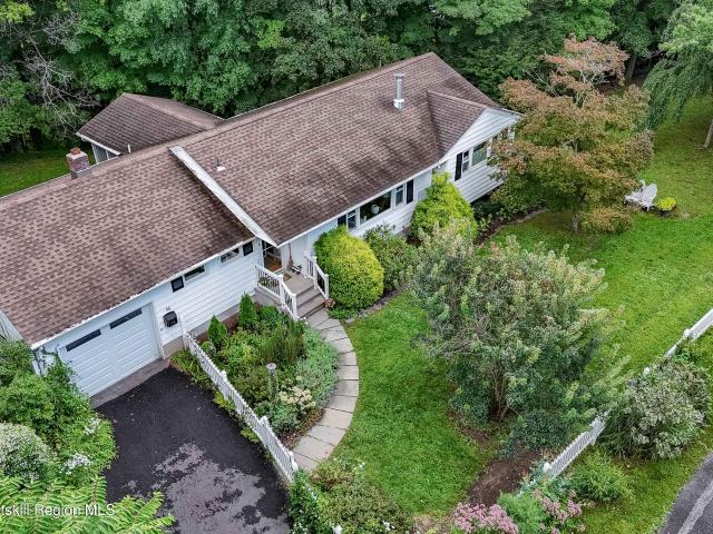 16 Washburn Terrace