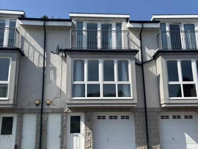 16 Woodlands Terrace, Pitfodels, Cults, Aberdeen AB15, 4 bed town house to rent, £1,900 pcm | PrimeLocation