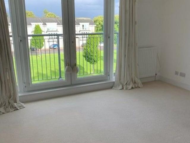 16 Woodlands Terrace, Pitfodels, Cults, Aberdeen, AB15 9DG