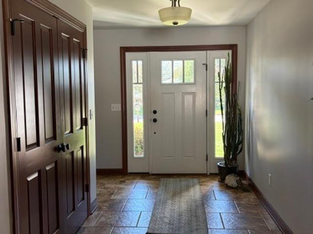 16 Woodside Avenue